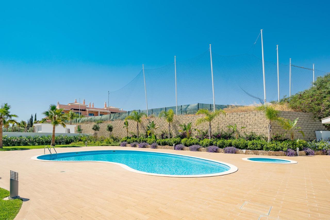 Apartamento Well Located Apartment, Vila Ancora, Porto De Mos Lagos